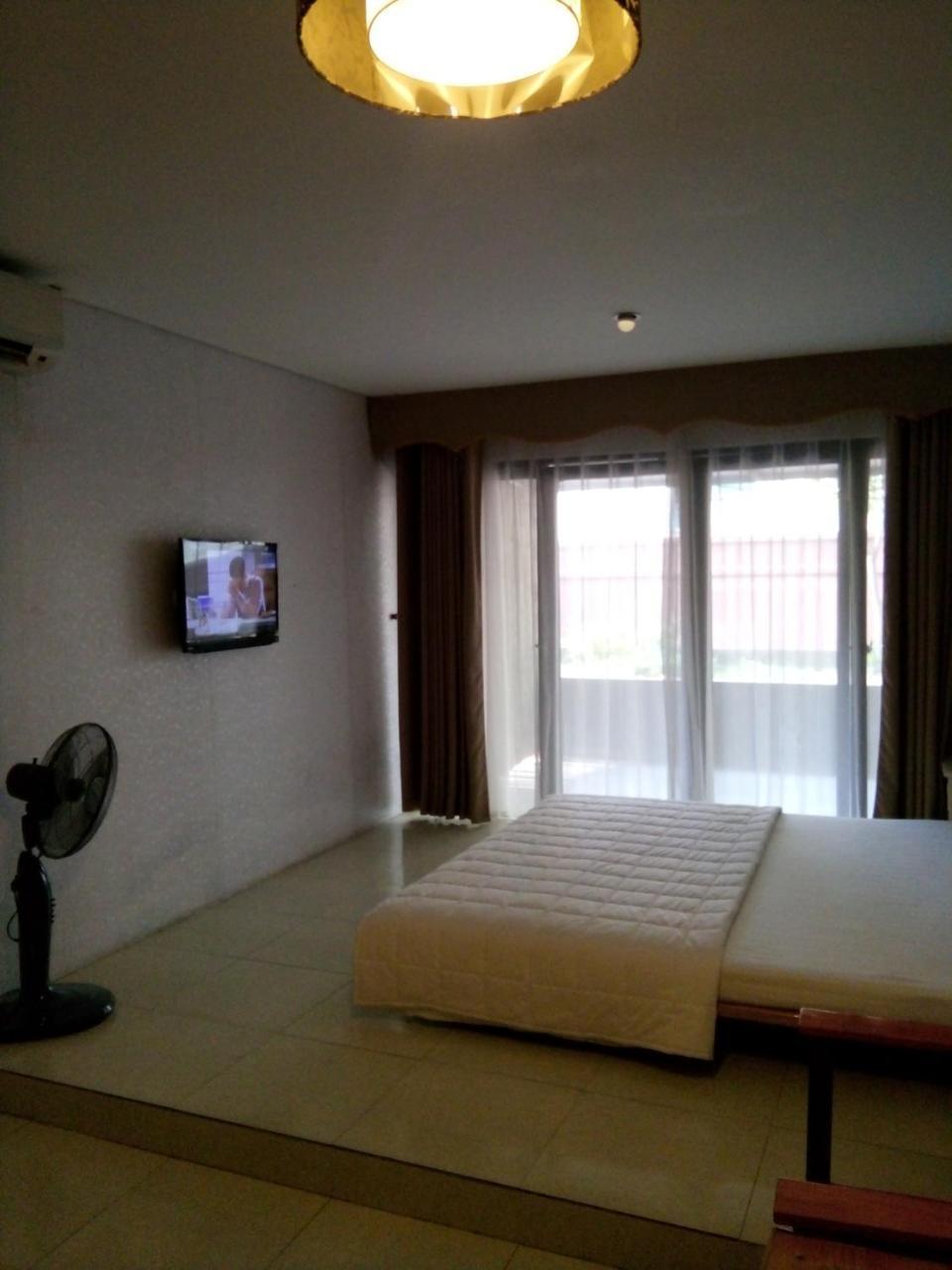 Hôtel Khach San Thuong Mai à Yen Thinh Extérieur photo