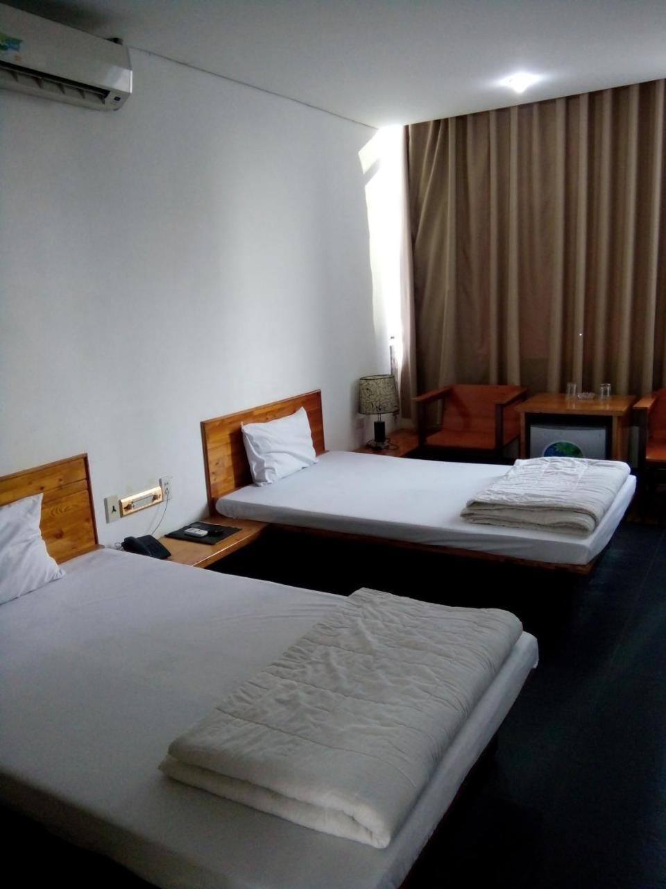 Hôtel Khach San Thuong Mai à Yen Thinh Extérieur photo