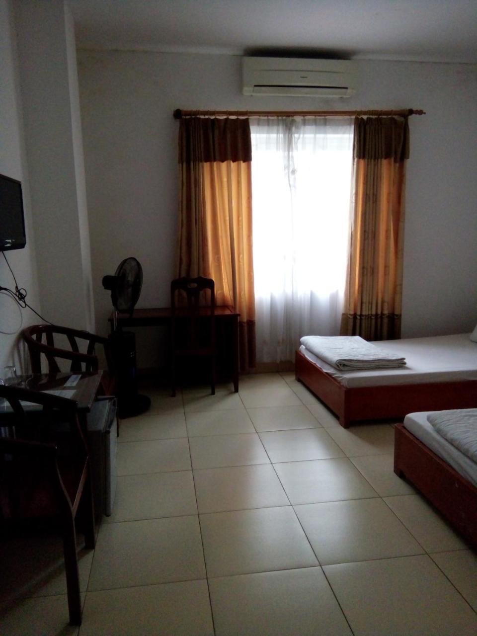 Hôtel Khach San Thuong Mai à Yen Thinh Extérieur photo